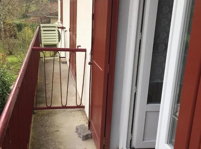 Διαμέρισμα Confort A 300 M Des Thermes Cazaubon